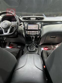 نیسان ڕۆگ سپۆرت